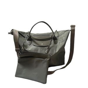 Roots nylon bag with detachable pouch
